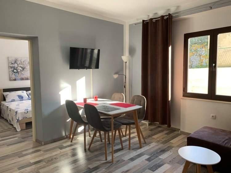 Fresh Apartments Dar Orlic Trogir Zewnętrze zdjęcie