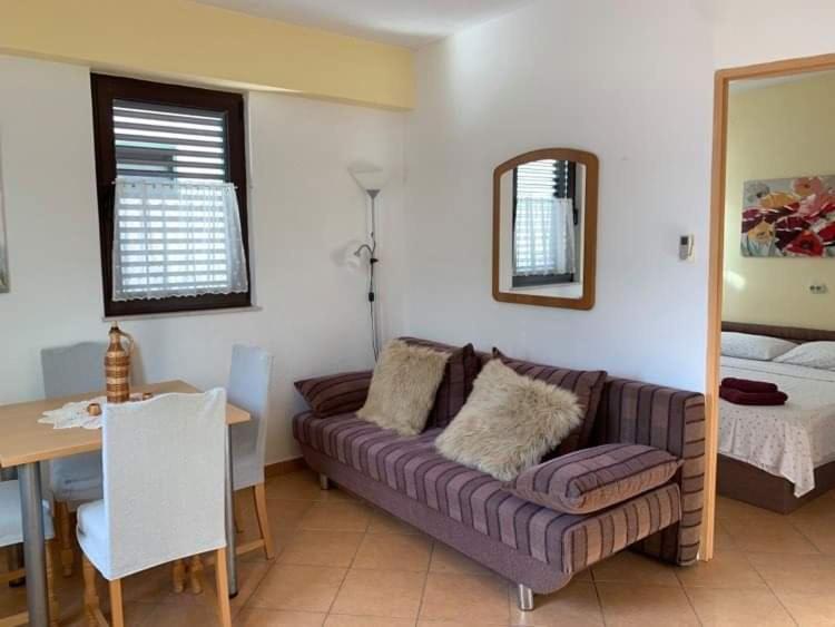 Fresh Apartments Dar Orlic Trogir Zewnętrze zdjęcie