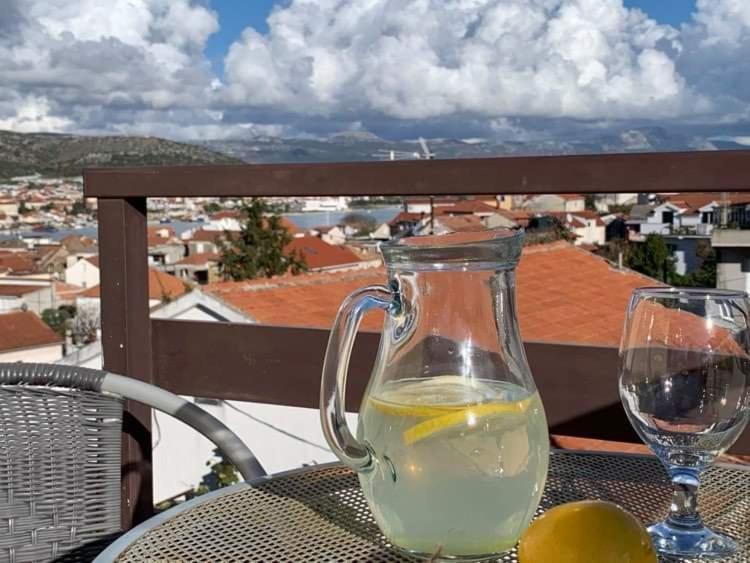 Fresh Apartments Dar Orlic Trogir Zewnętrze zdjęcie