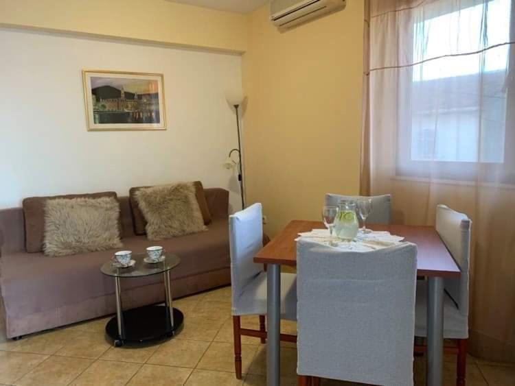 Fresh Apartments Dar Orlic Trogir Zewnętrze zdjęcie